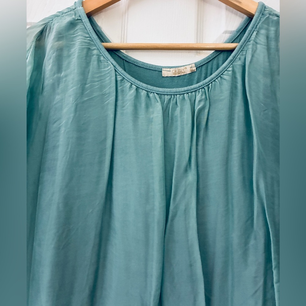 Elegant Teal Women's Top - Picture 5 of 8